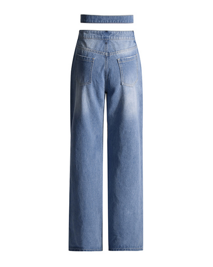 Effortlessly Elegant Garment with a Timeless Design