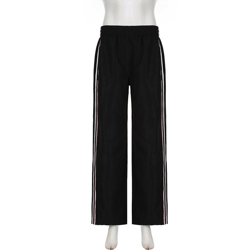 Elegantly Styled Pants for Everyday Wear