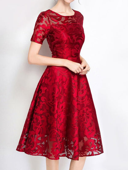 Gracefully Styled Dress for Any Occasion