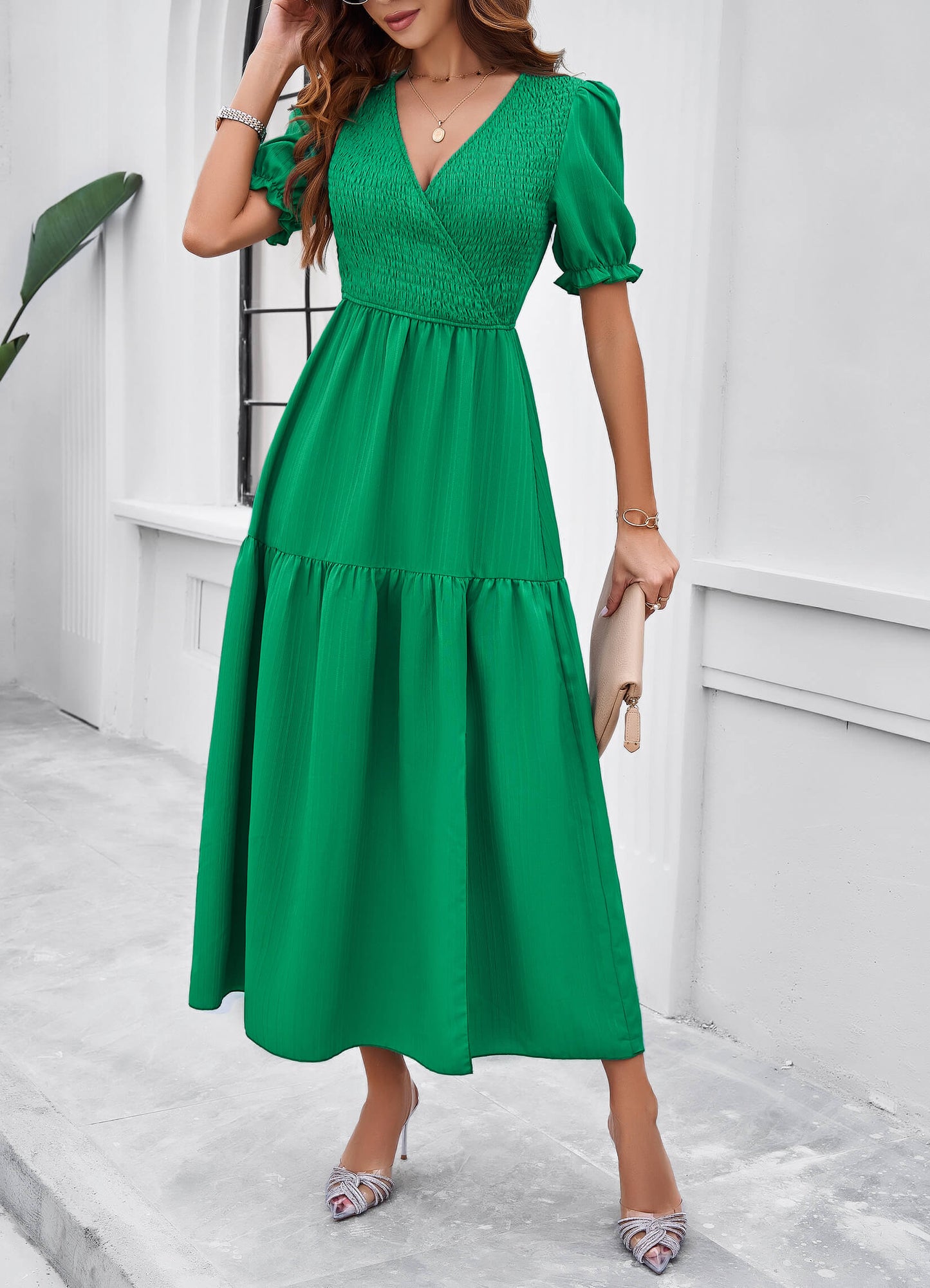 Sophisticated Dress with a Clean Classic Look