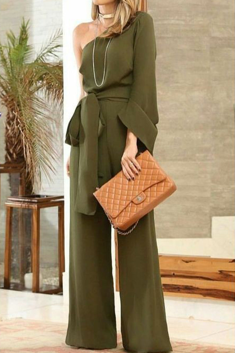 Well Tailored Garment with a Graceful Silhouette