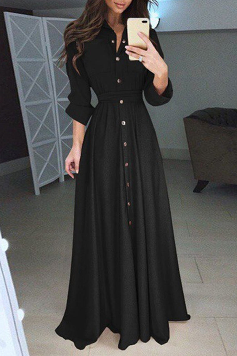 Well Tailored Dress with a Graceful Silhouette