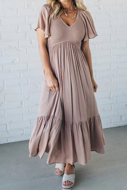 Beautifully Finished Dress in a Timeless Design