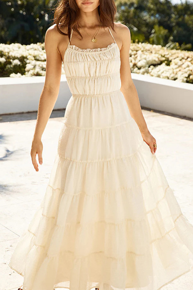 Beautifully Finished Dress in a Timeless Design
