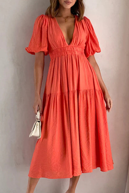 Classic Vintage Dress with a Flattering Fit