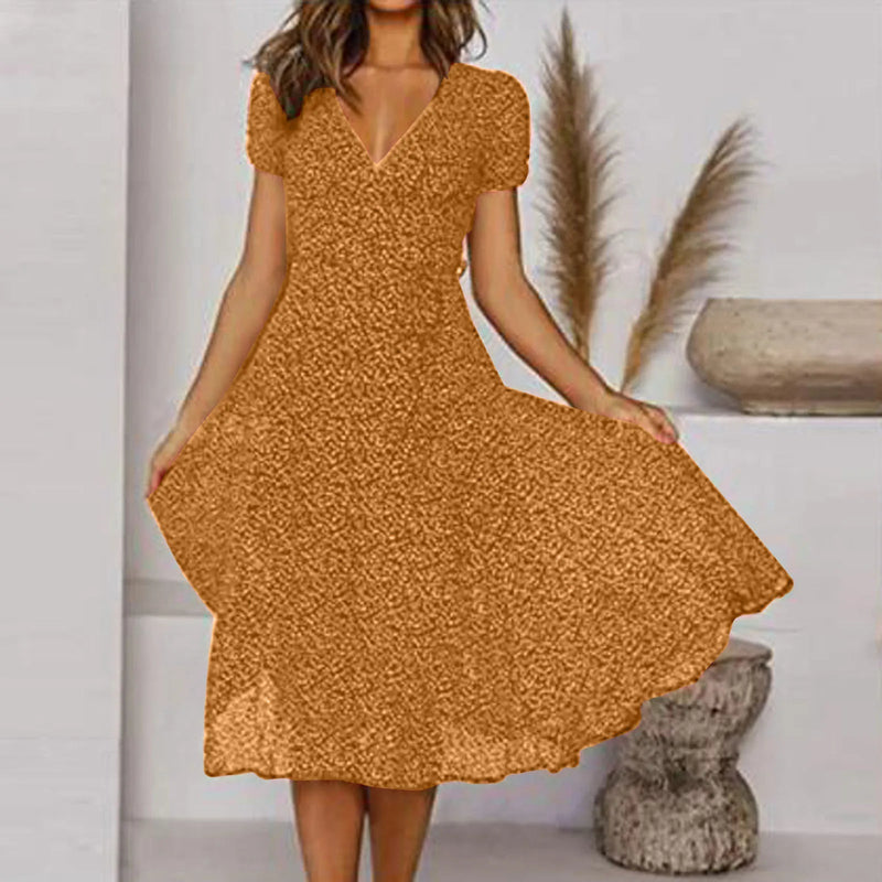 Classic Vintage Dress with a Flattering Fit