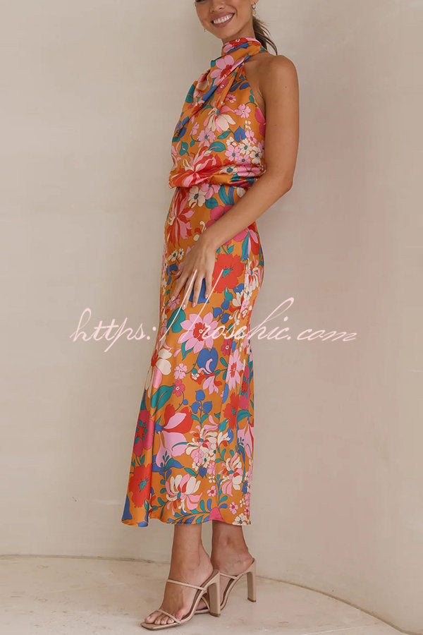 Classic Vintage & Enduringly Stylish Dress