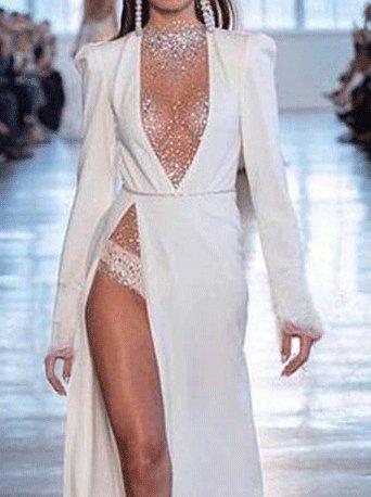 Sophisticated Dress with a Clean Classic Look
