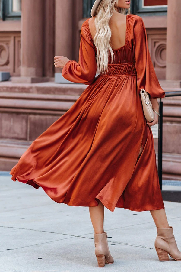 Sophisticated Dress with a Clean Classic Look