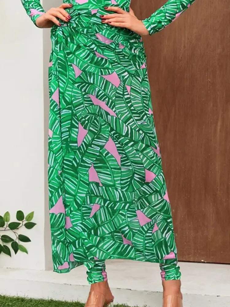Well Tailored Garment with a Graceful Silhouette