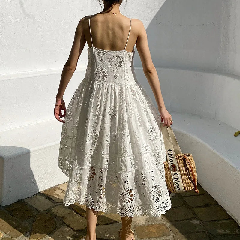 Polished Dress with an Effortless Classic Look