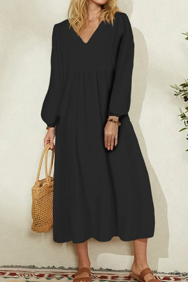 Classic Vintage & Enduringly Stylish Dress