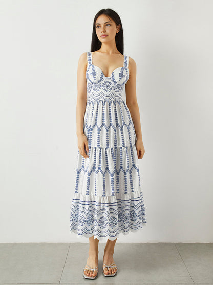 Sophisticated Dress with a Clean Classic Look