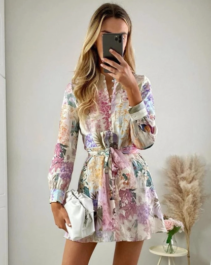 Well Tailored Dress with a Graceful Silhouette