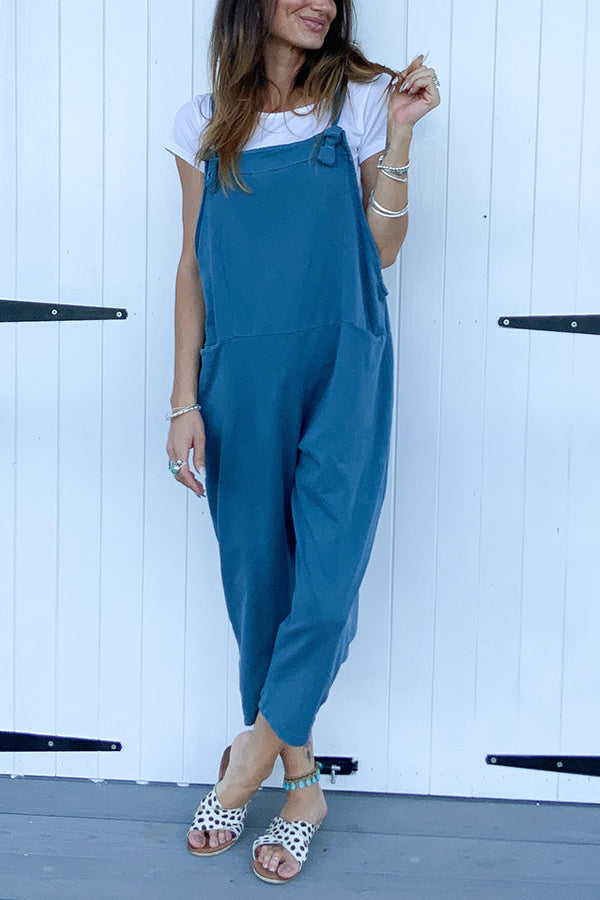 Effortlessly Elegant Garment with a Timeless Design