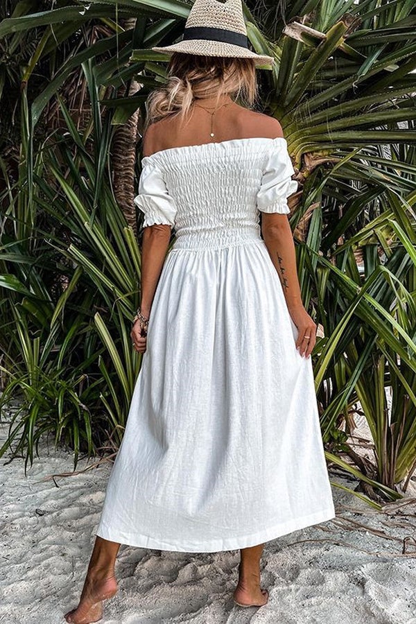 Effortlessly Elegant Dress with a Timeless Design