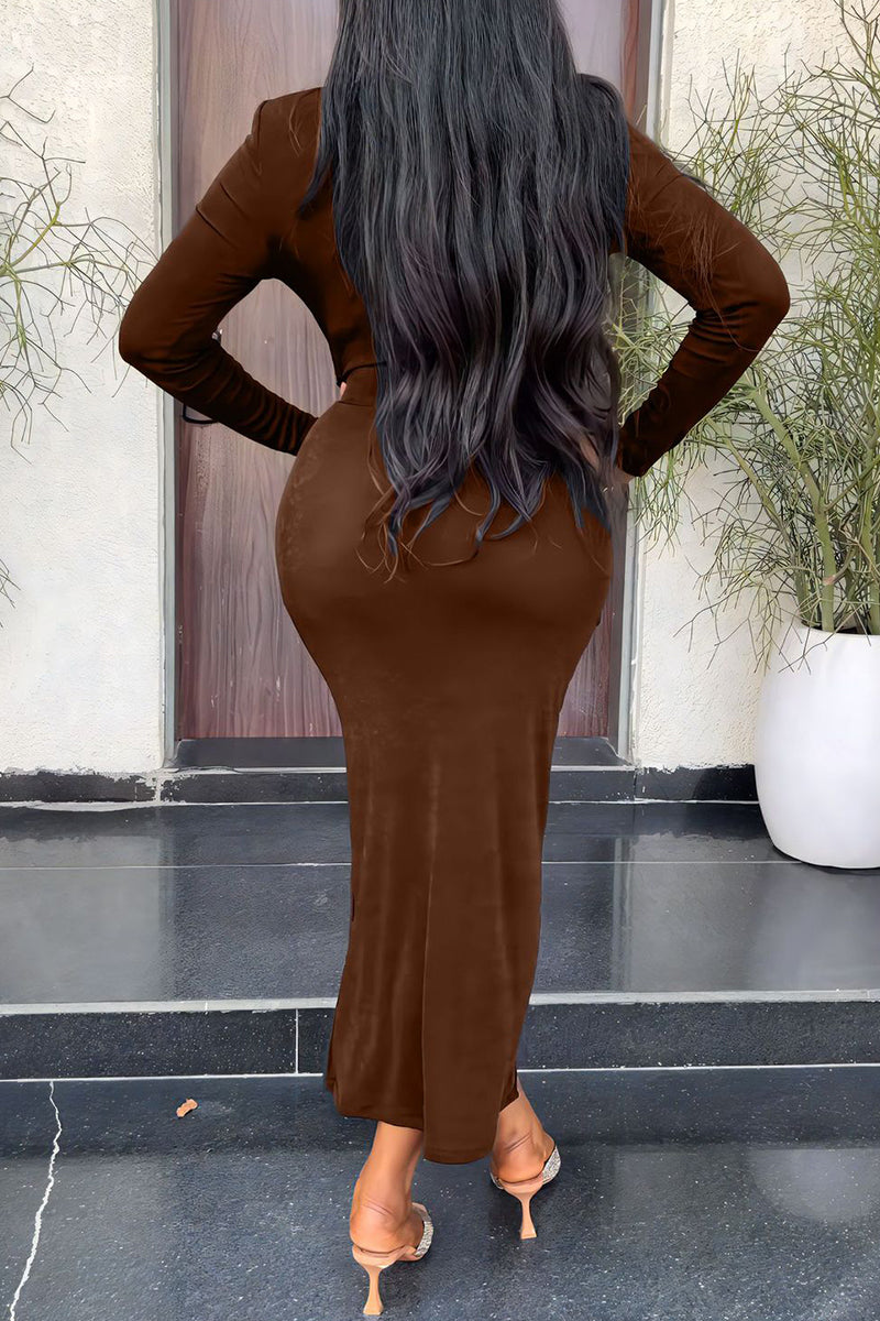 Beautifully Crafted Dress in a Classic Style
