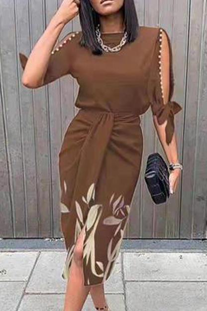 Sophisticated Dress with a Clean Classic Look