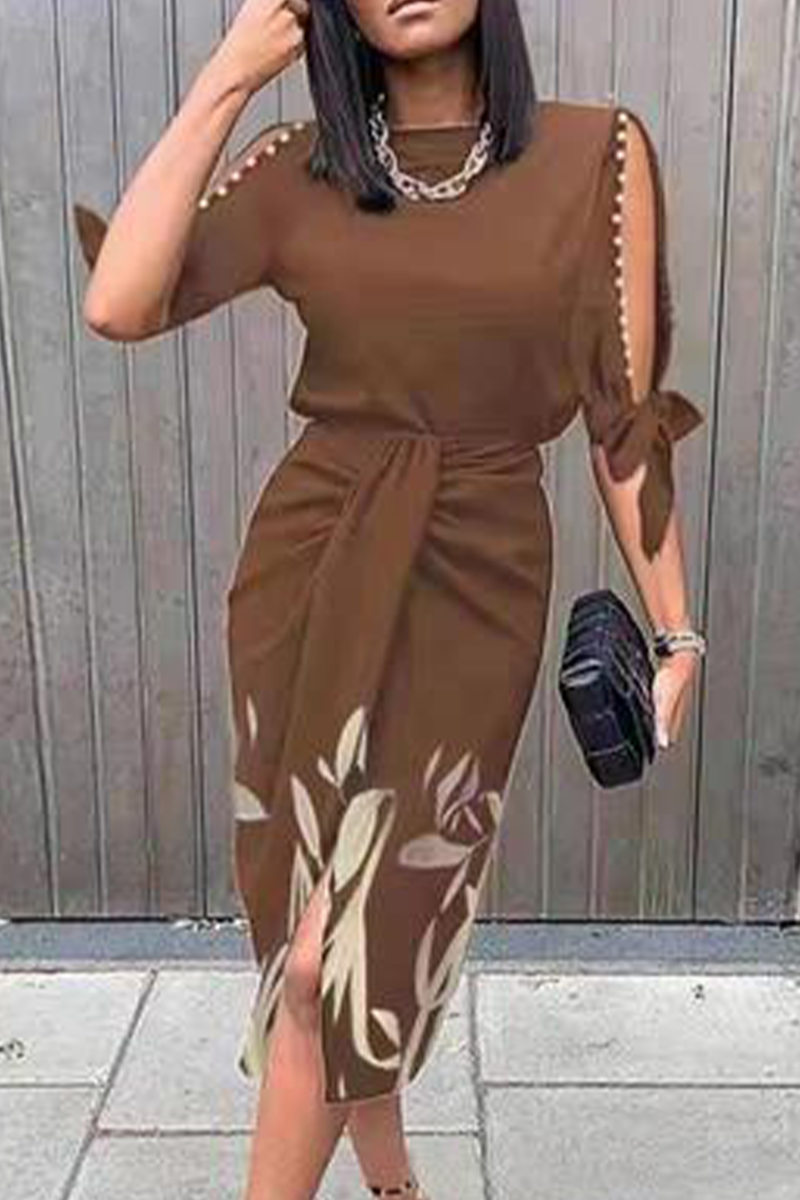 Sophisticated Dress with a Clean Classic Look