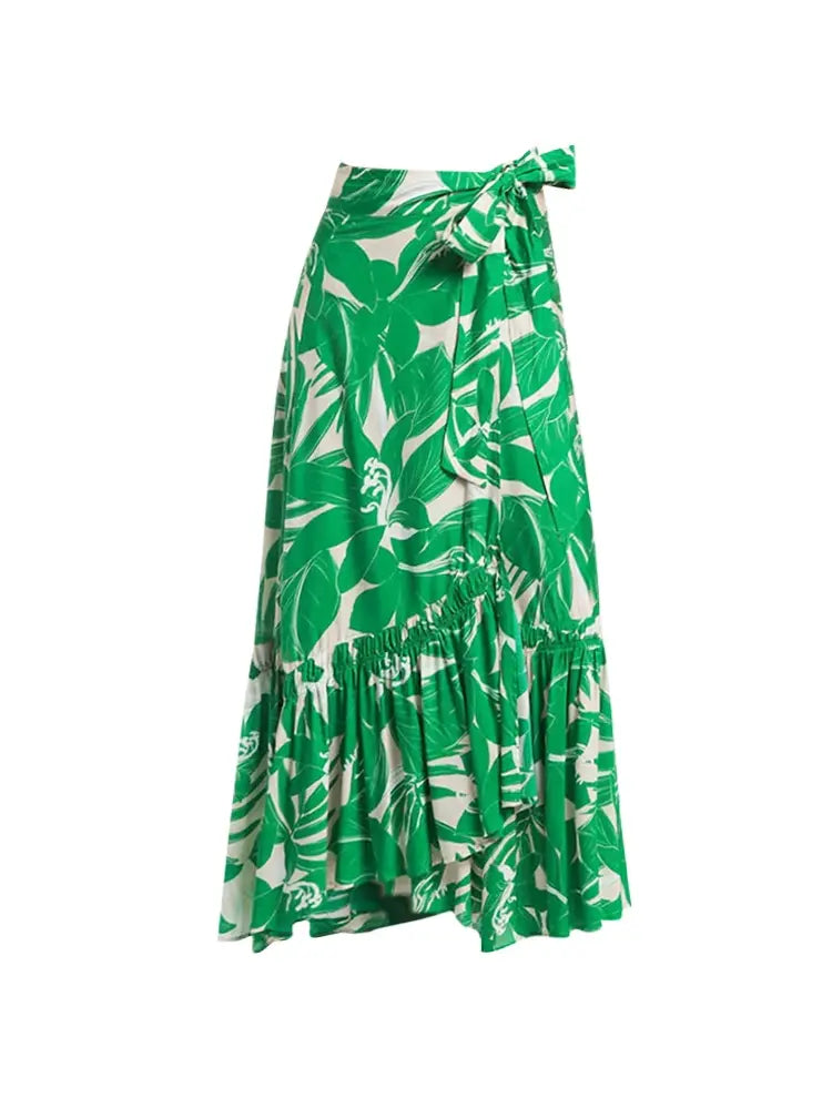 Gracefully Styled Garment for Any Occasion