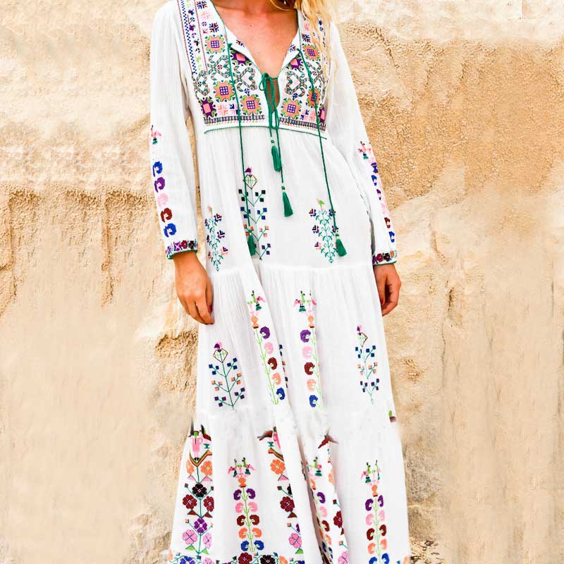 Classic Vintage & Enduringly Stylish Dress