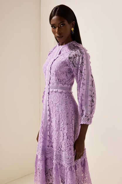 Polished Dress with an Effortless Classic Look