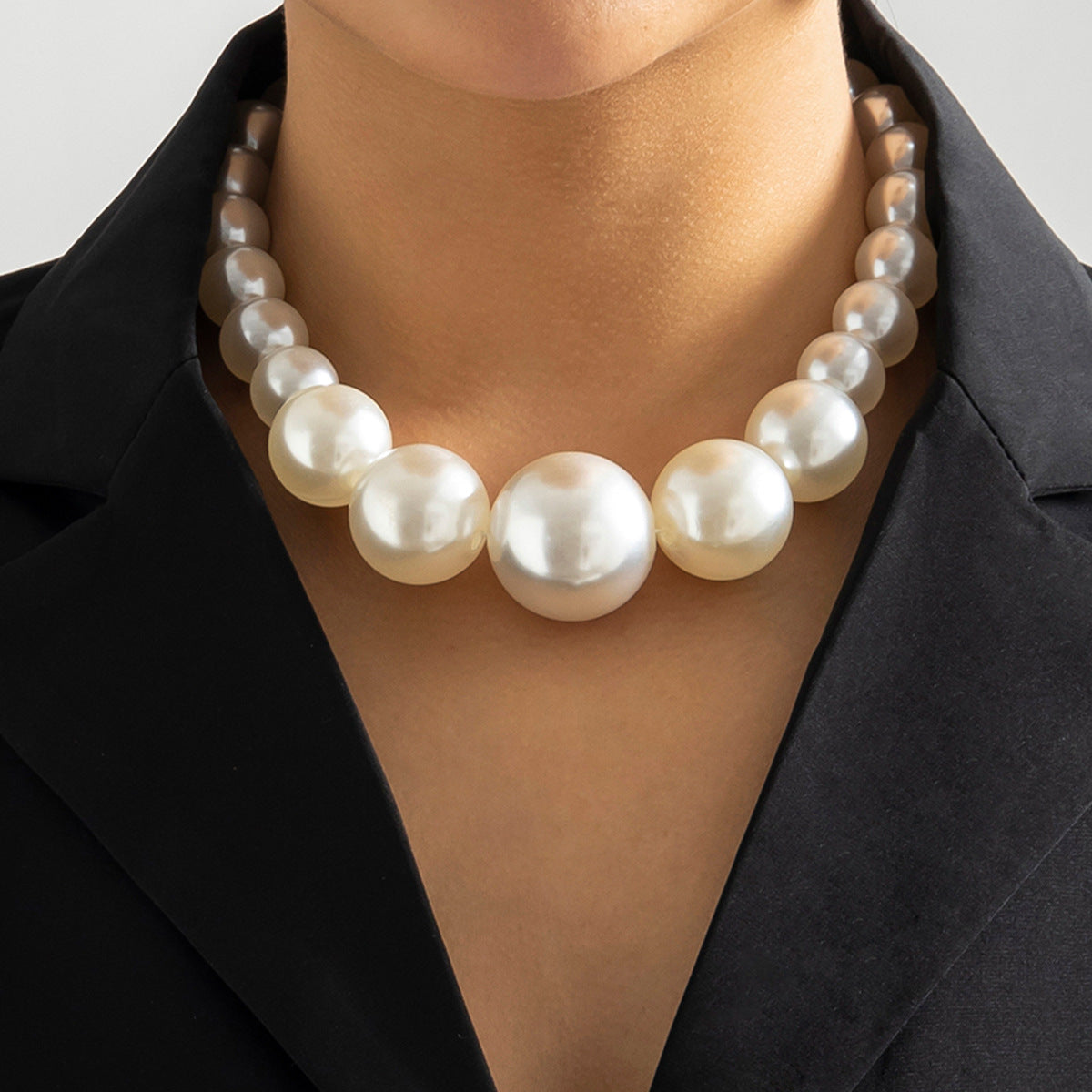 Necklace white k5300