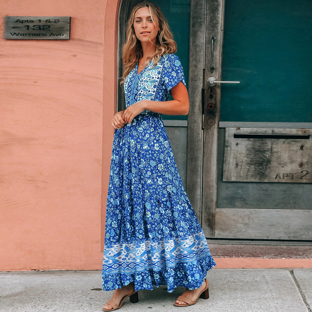 Gracefully Styled Dress for Any Occasion
