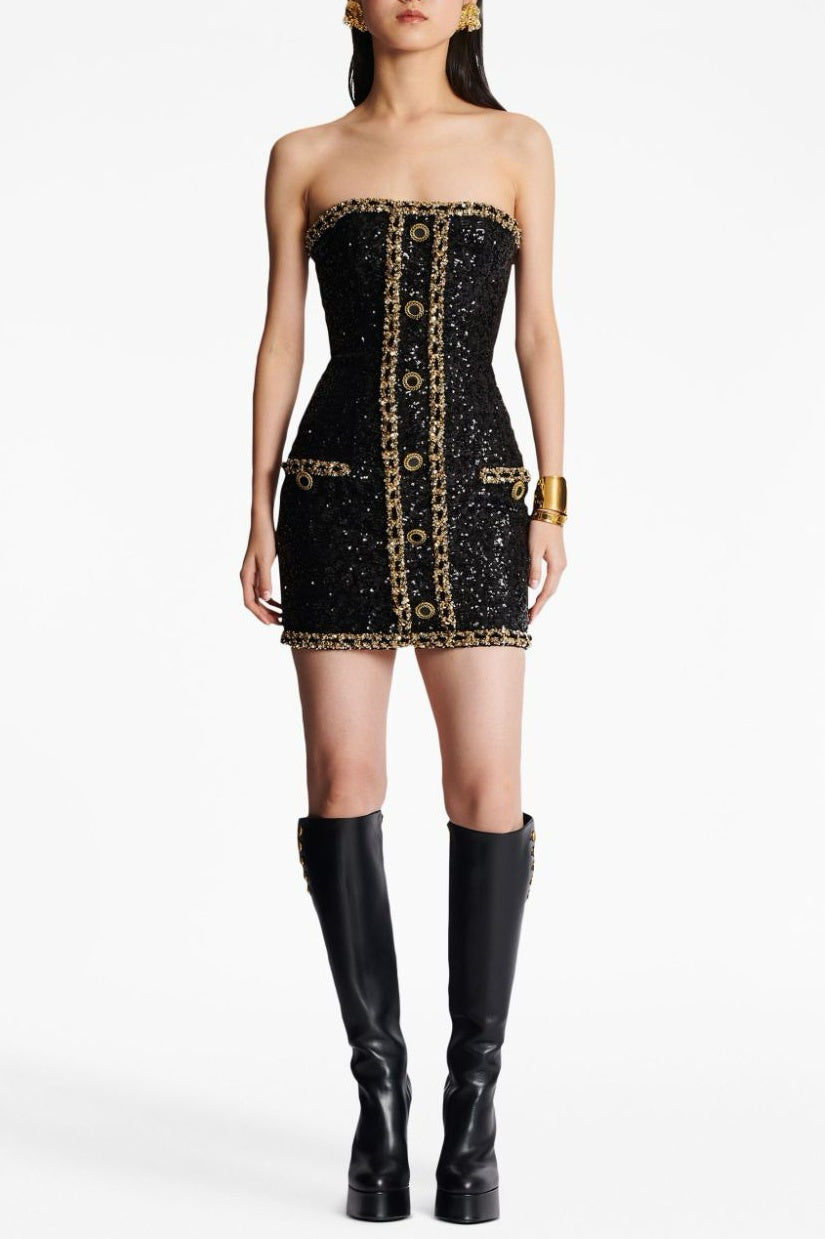 Sophisticated Dress with a Clean Classic Look