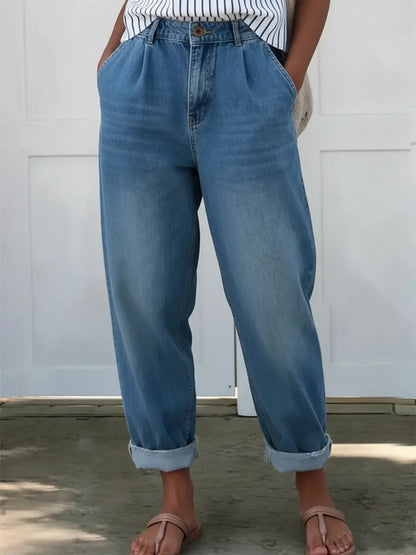 Sophisticated Pants with a Clean Classic Look
