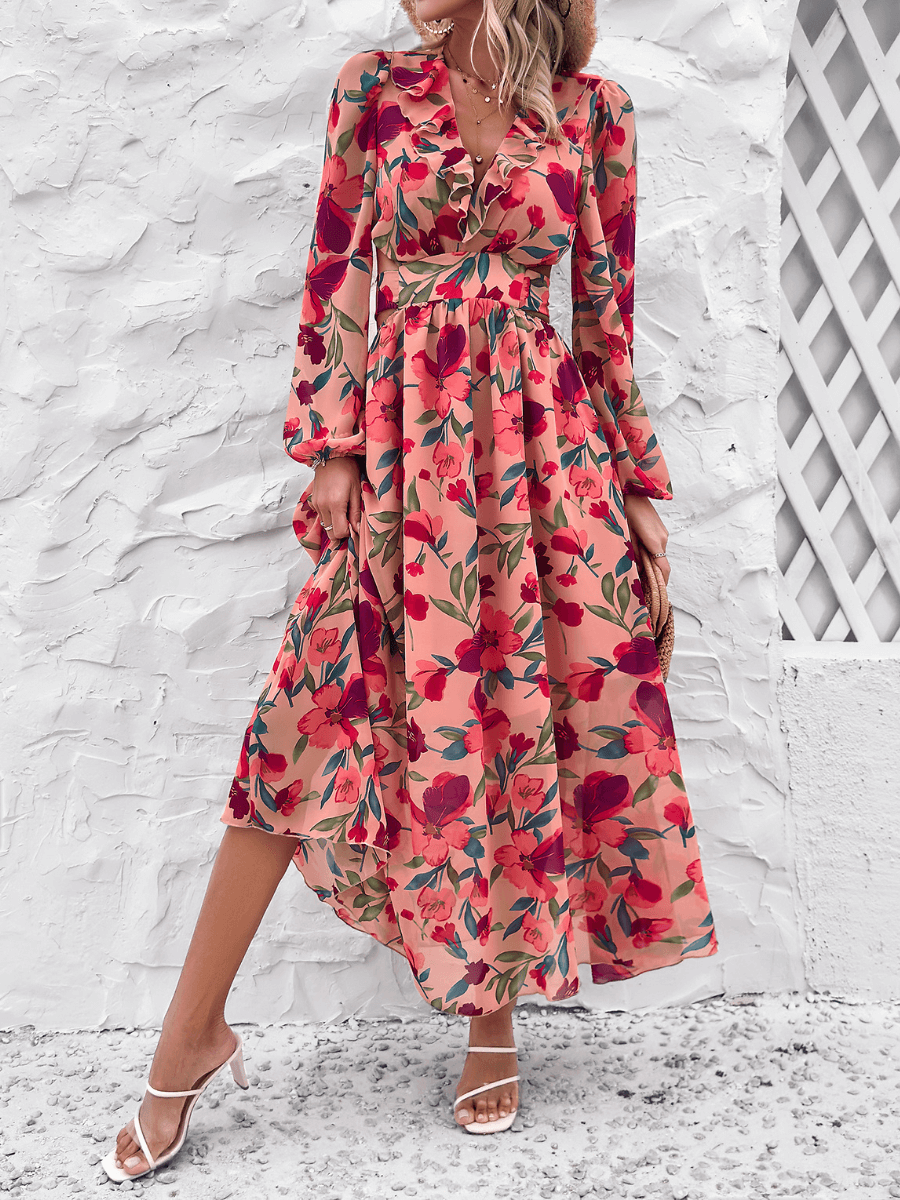 Gracefully Styled Dress for Any Occasion