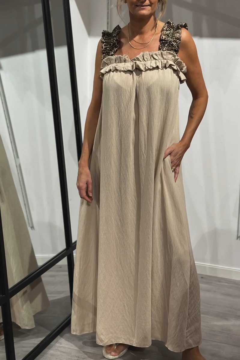 Polished Dress with an Effortless Classic Look