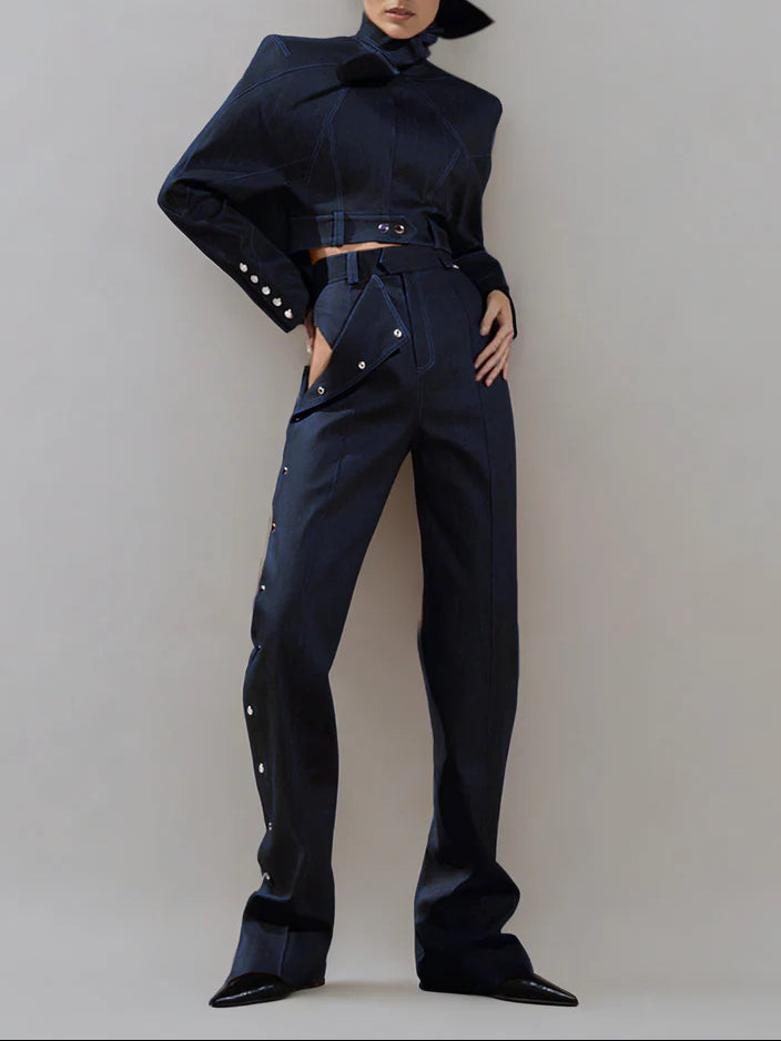 Elegantly Styled Pants for Everyday Wear