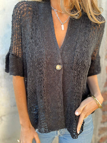 Well Tailored Cardigan with a Graceful Silhouette