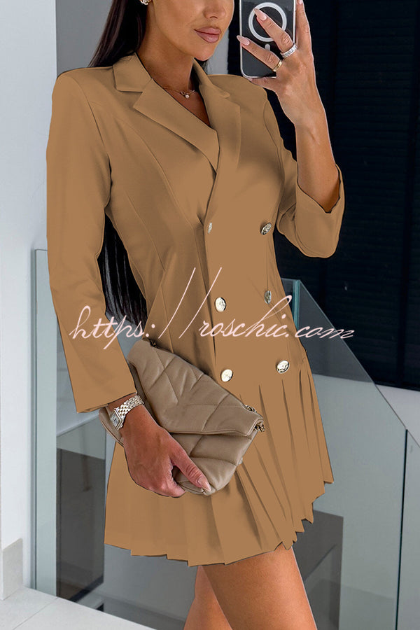 Polished Dress with an Effortless Classic Look
