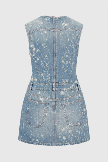 A Vintage Style Dress with Delicate Timeless Details