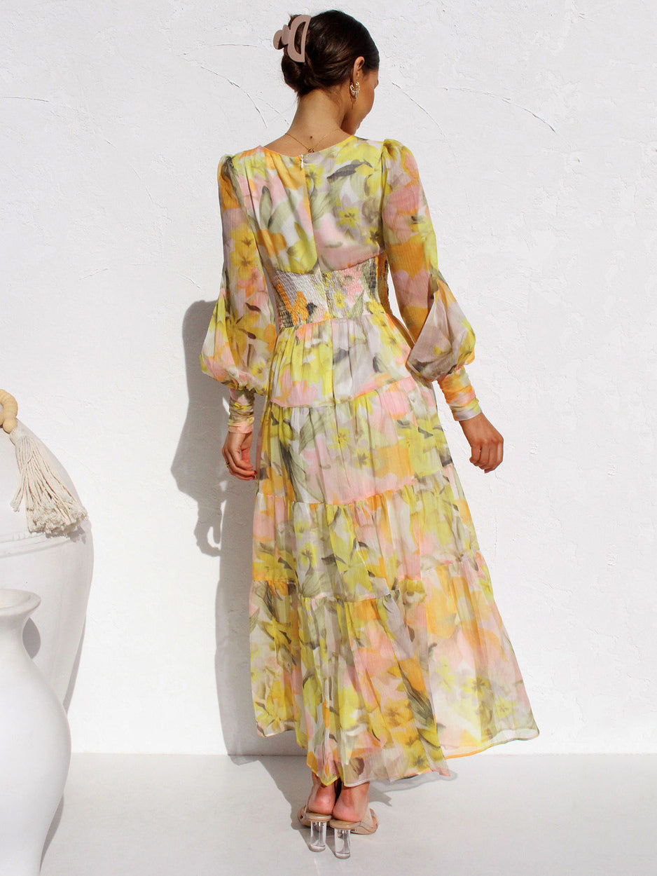 Classic Vintage & Enduringly Stylish Dress