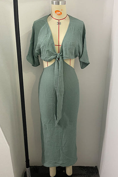 Polished Dress with an Effortless Classic Look