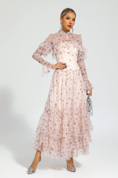 Gracefully Styled Dress for Any Occasion