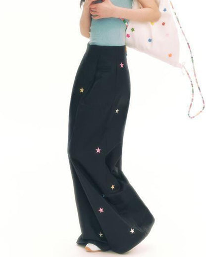 Well Tailored Pants with a Graceful Silhouette