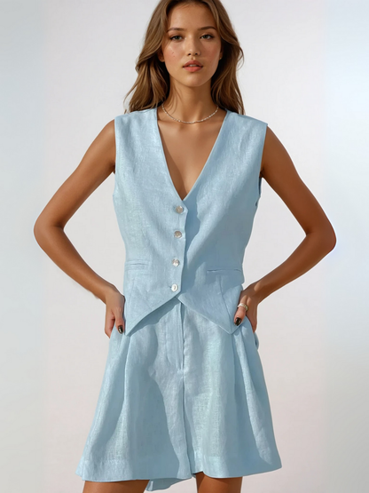 Sophisticated Garment with a Clean Classic Look