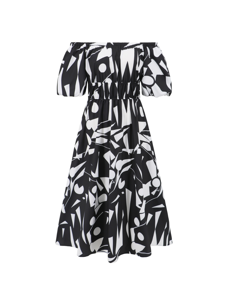 Classic Vintage Dress with a Flattering Fit