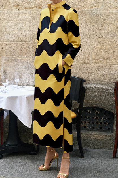 Well Tailored Dress with a Graceful Silhouette