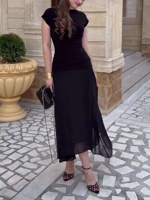 Beautifully Crafted Dress in a Classic Style