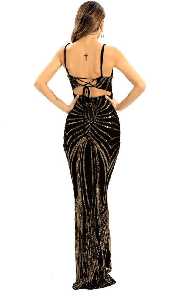 Gracefully Styled Dress for Any Occasion
