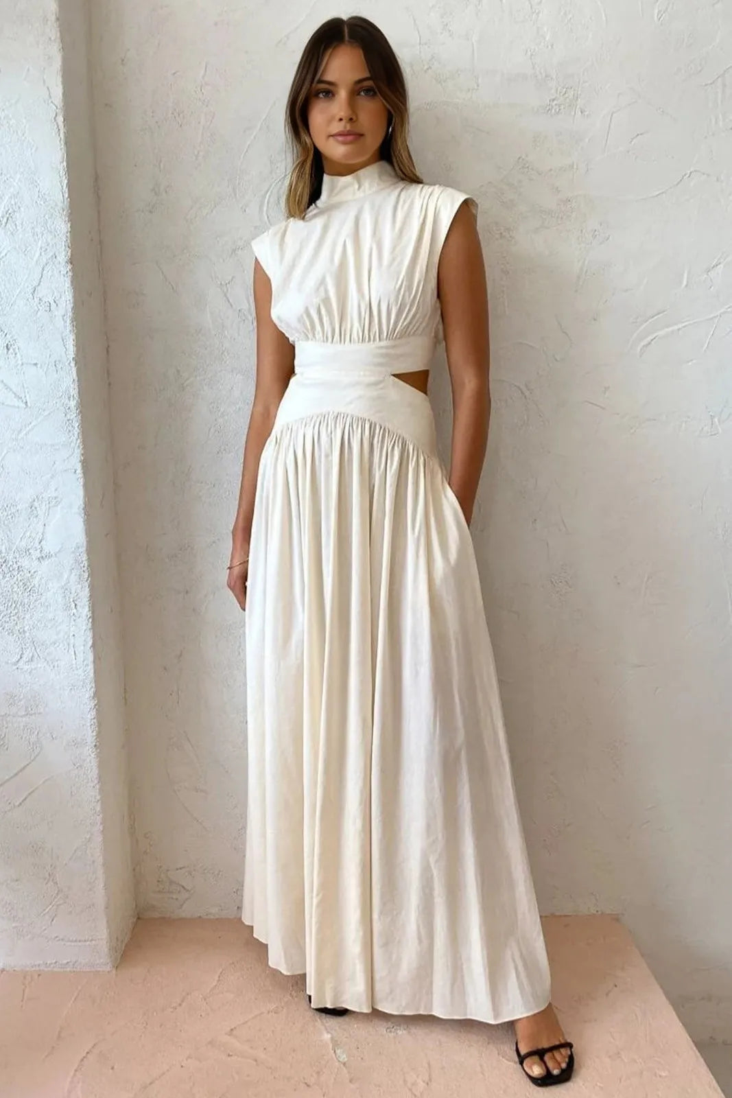 Gracefully Styled Dress for Any Occasion