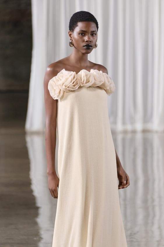 Elegantly Styled Dress for Everyday Wear