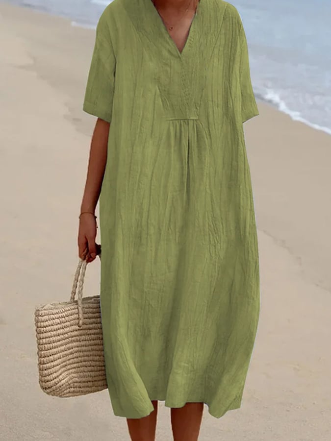 Beautifully Crafted Dress in a Classic Style