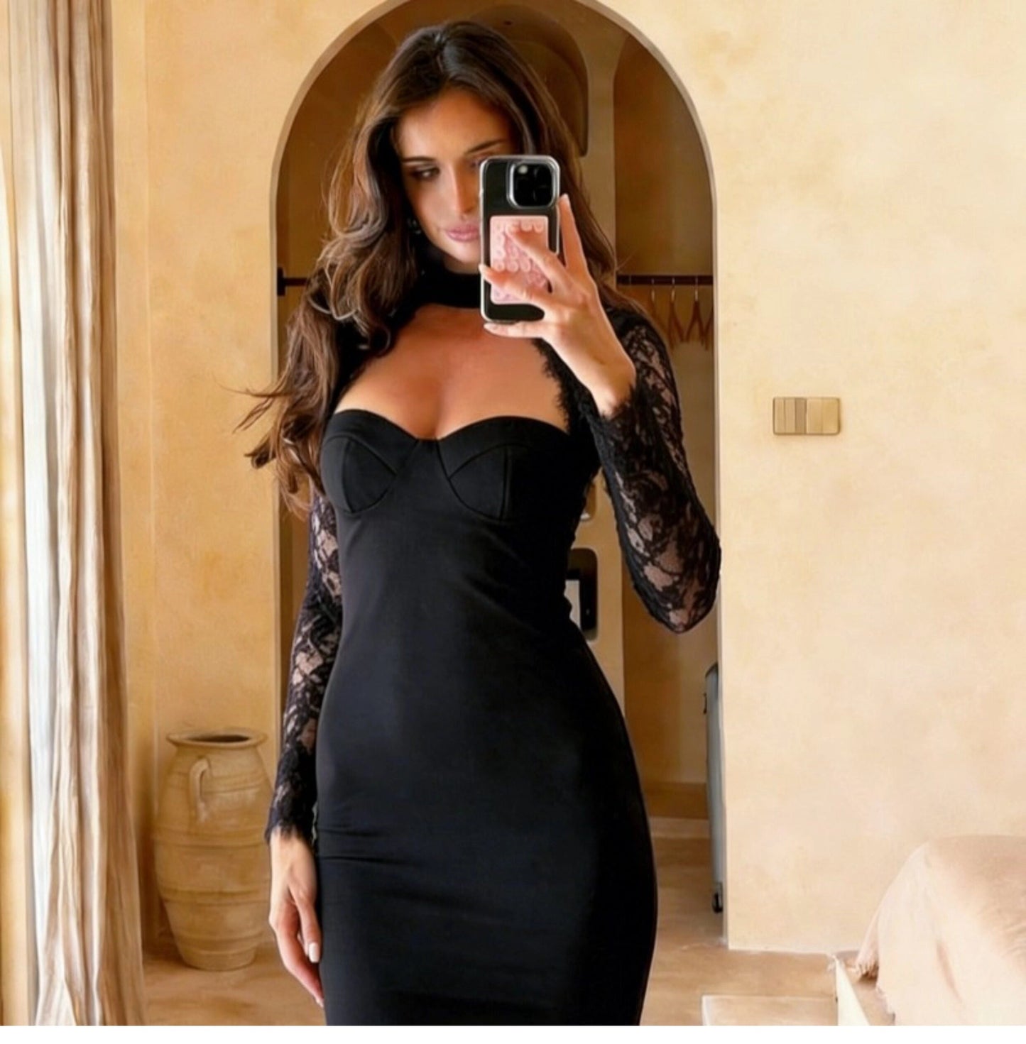 Gracefully Styled Dress for Any Occasion