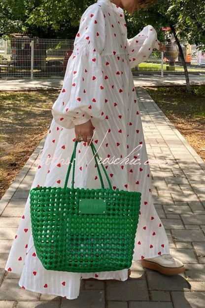 Beautifully Crafted Dress in a Classic Style